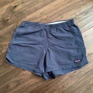 Patagonia women baggies 5”